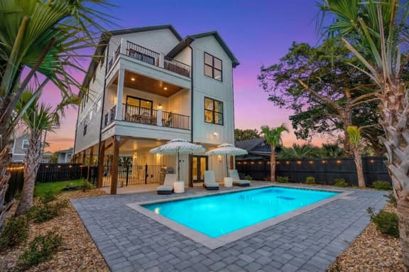 Palmetto Grande - Image 1